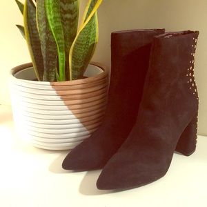 Kensie Women’s Tadyn Black Suede Bootie